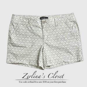Eddie Bauer 5” Taupe Stretch Short SZ 14